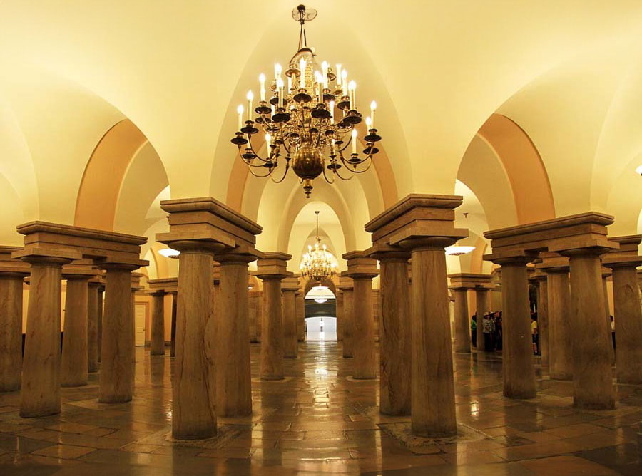 The United States Capitol crypt